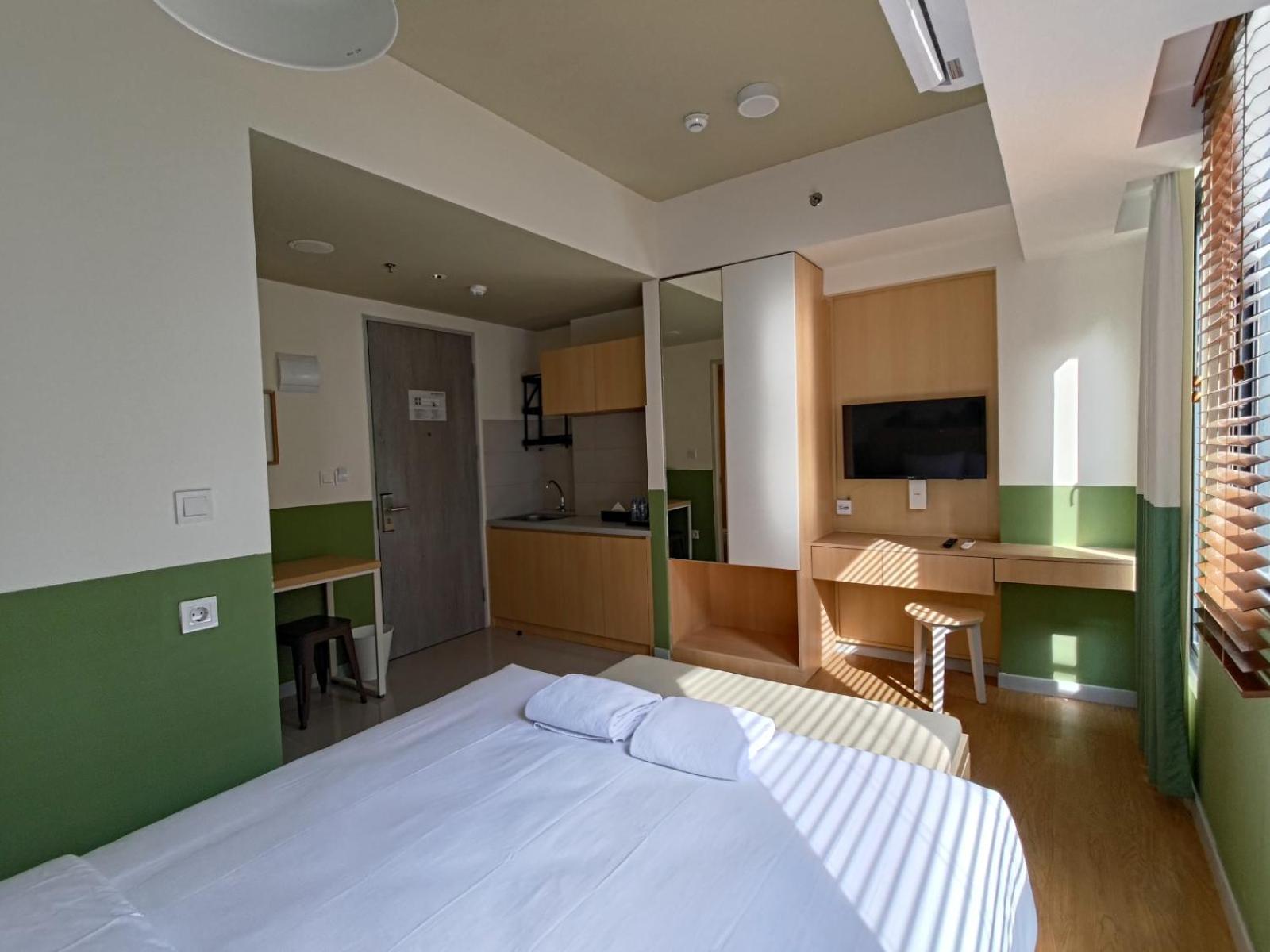 Hotel Osaka Pik2 Tangerang Esterno foto