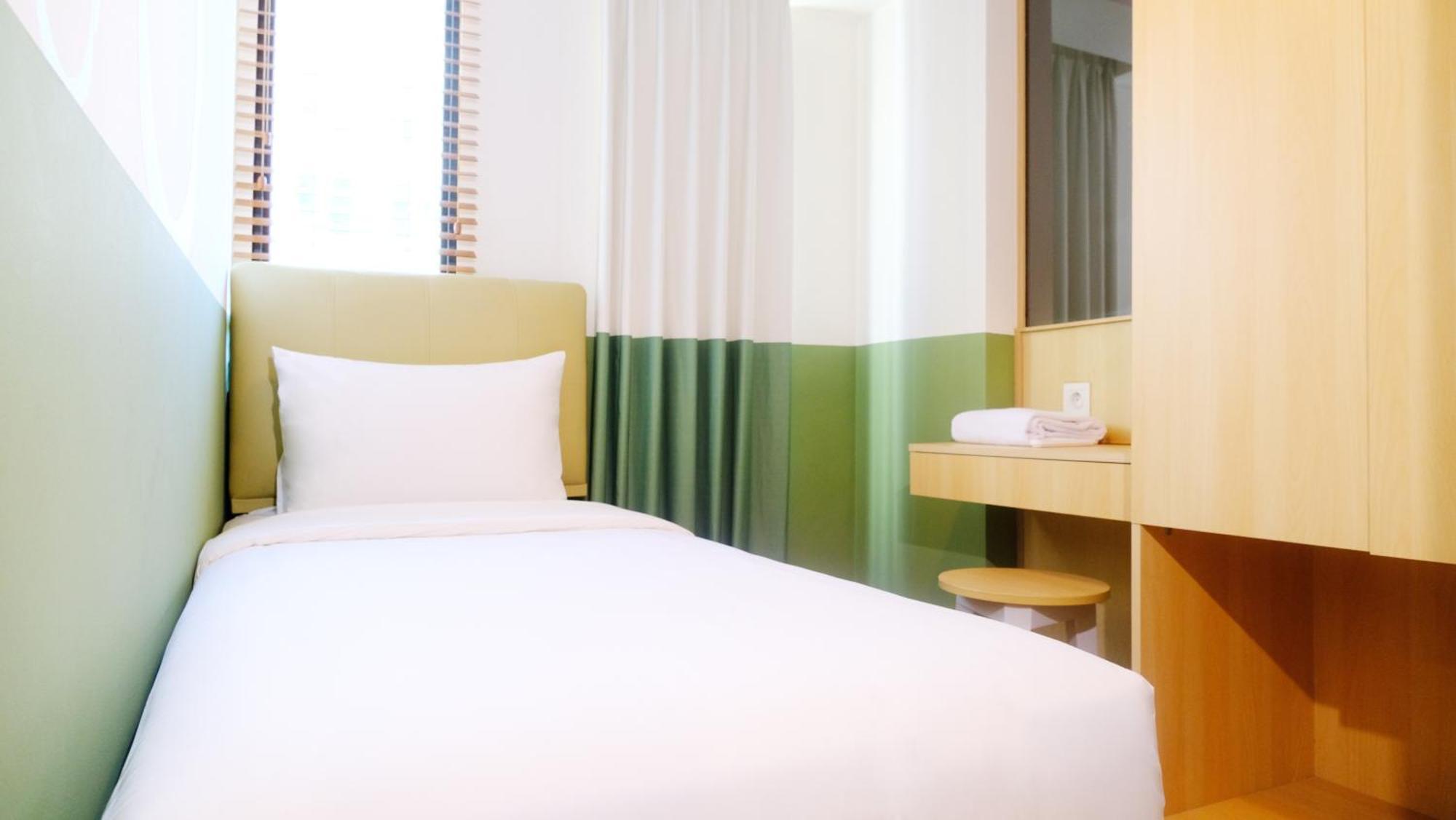 Hotel Osaka Pik2 Tangerang Esterno foto