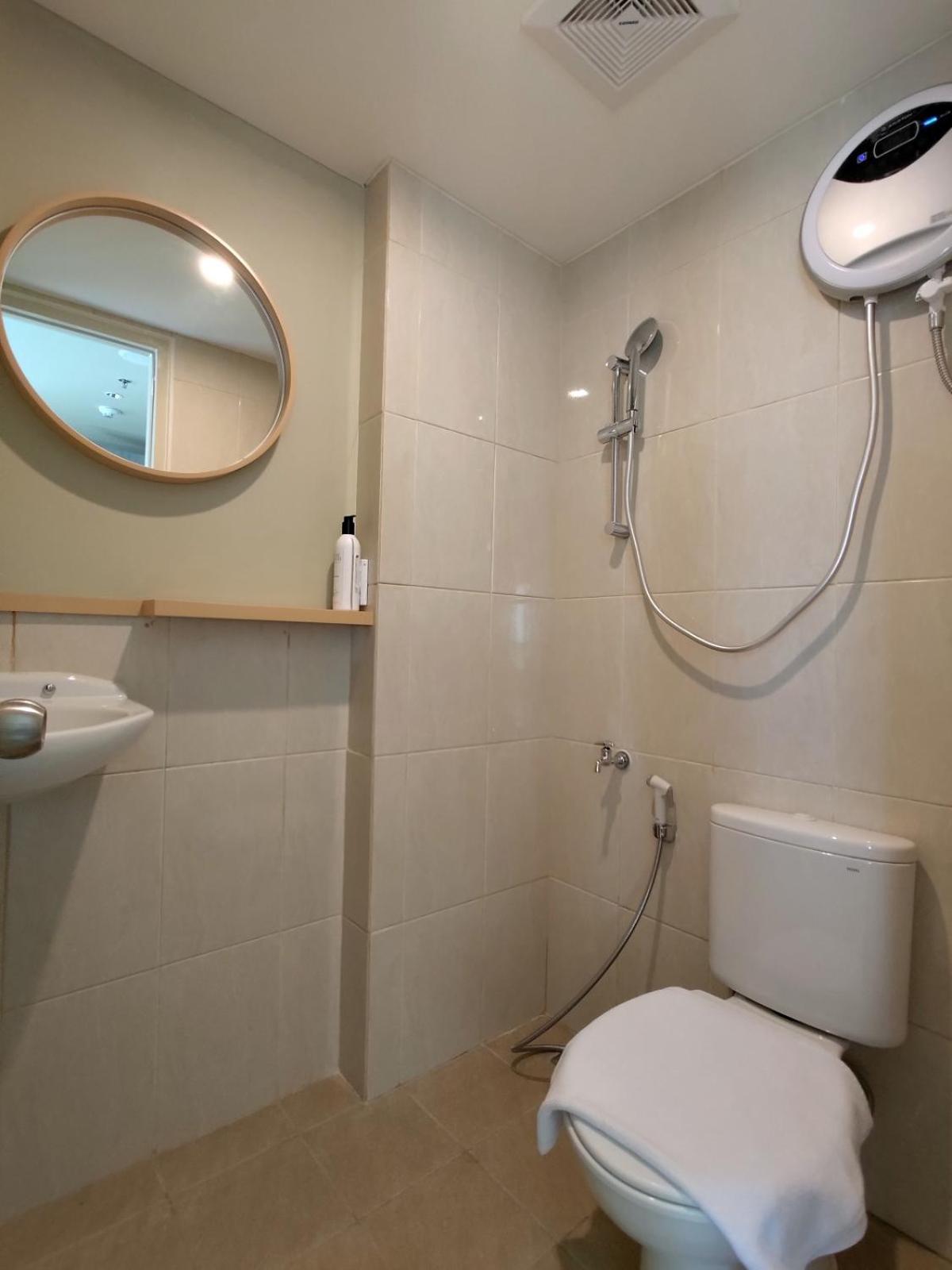 Hotel Osaka Pik2 Tangerang Esterno foto