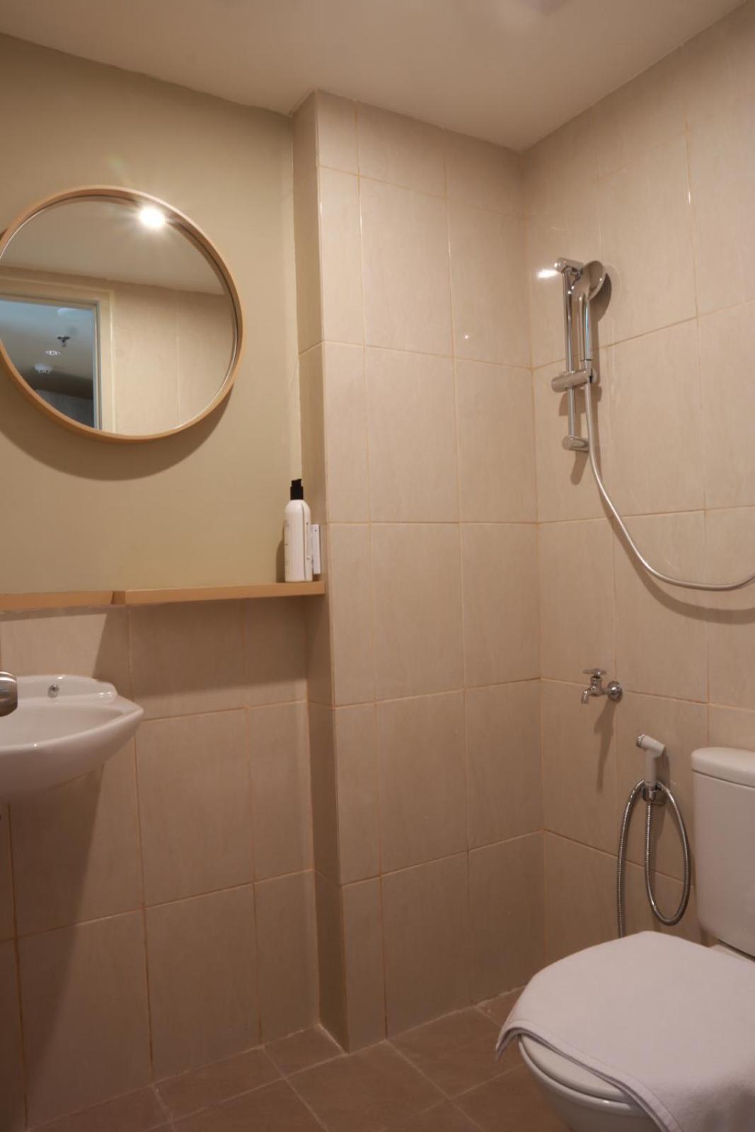 Hotel Osaka Pik2 Tangerang Esterno foto